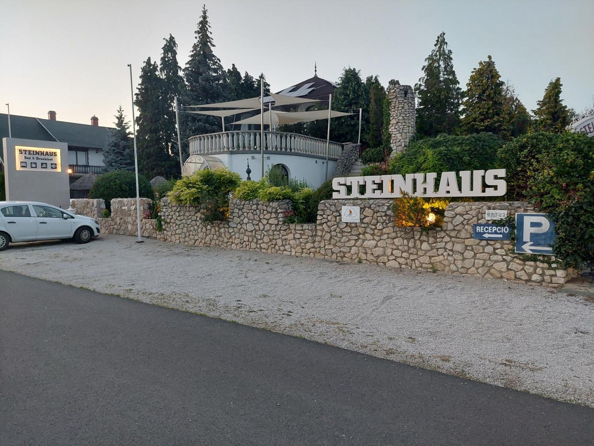 Steinhaus Bed & Breakfast Keszthely Esterno foto